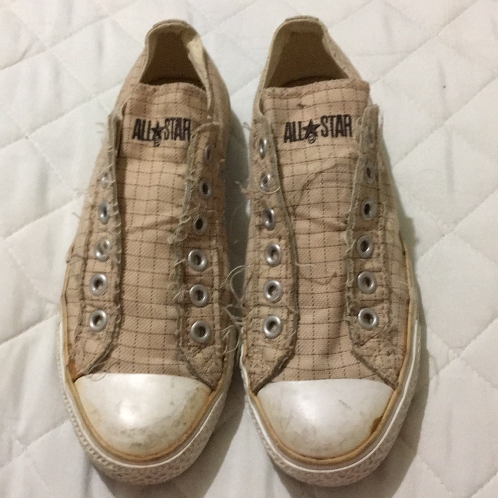 Converse Allstars Sneakers: Tan